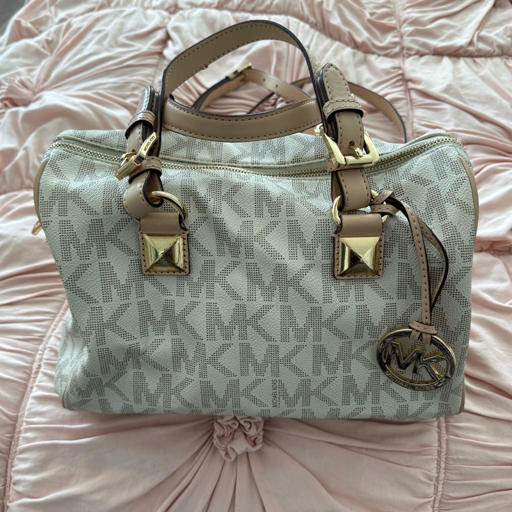 Michael Kors Grayson White/Cream Classic Monogram Speedy Satchel/Crossbody Purse